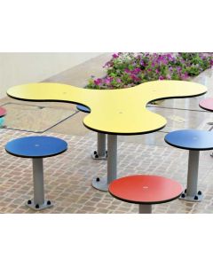Kleeblatt-Tisch für Bodenmontage, Innenbereich 